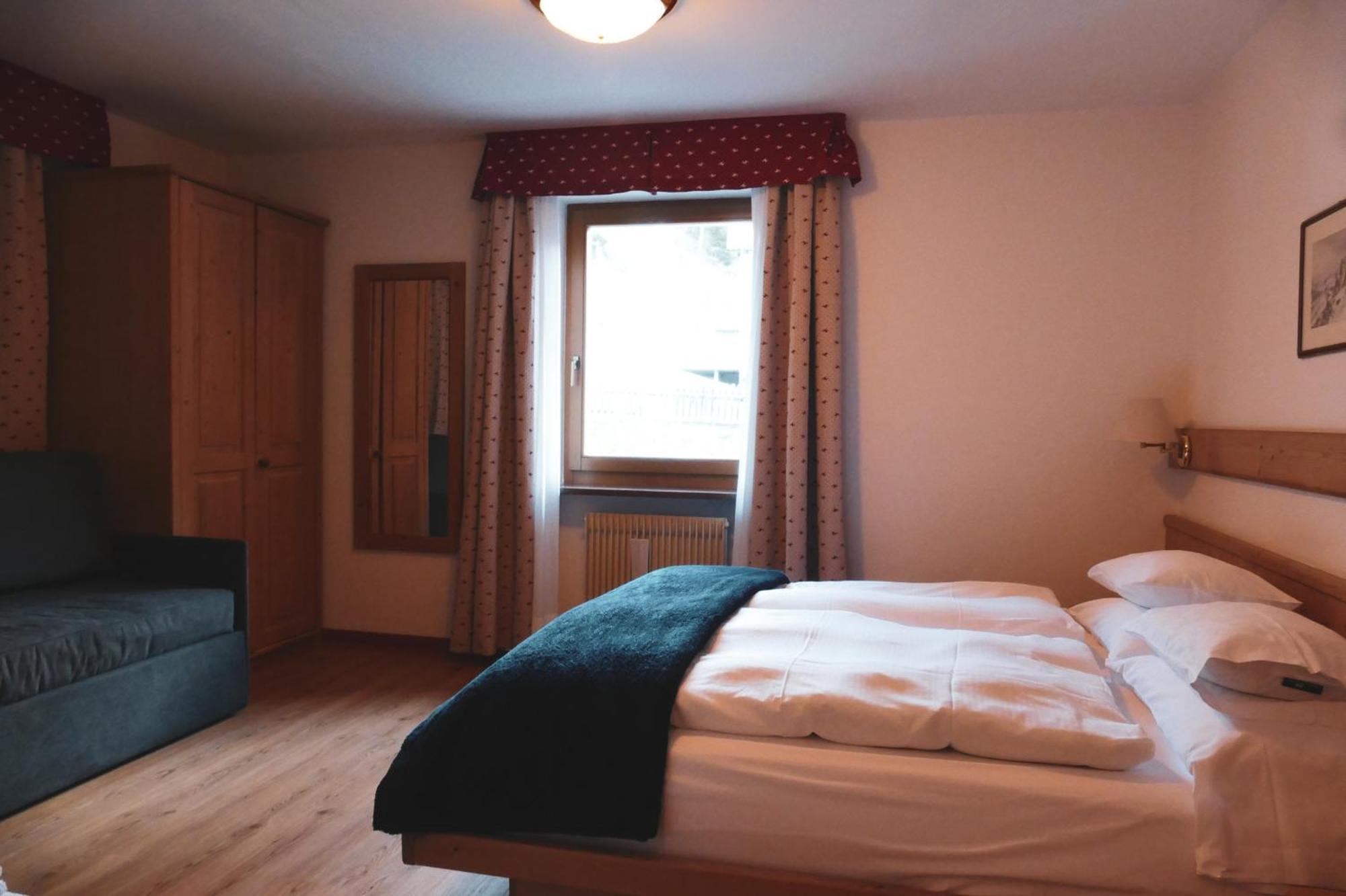 Hotel Malga Passerella Moena Luaran gambar